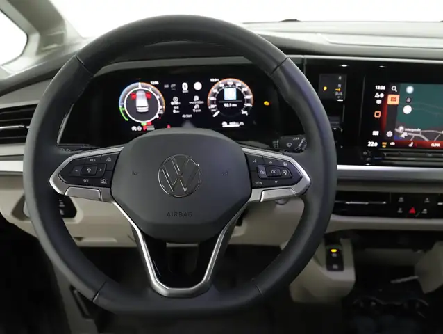 Volkswagen T7 Multivan VW T7 Multivan Edition ÜH eHybrid 180 kW 4M Ansicht 9