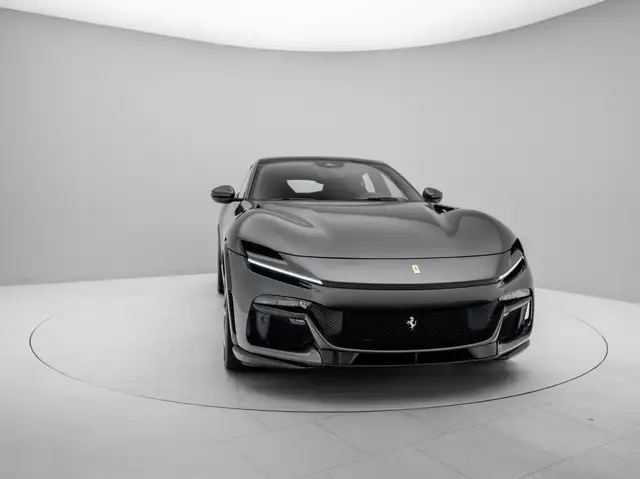 Ferrari Purosangue view 3