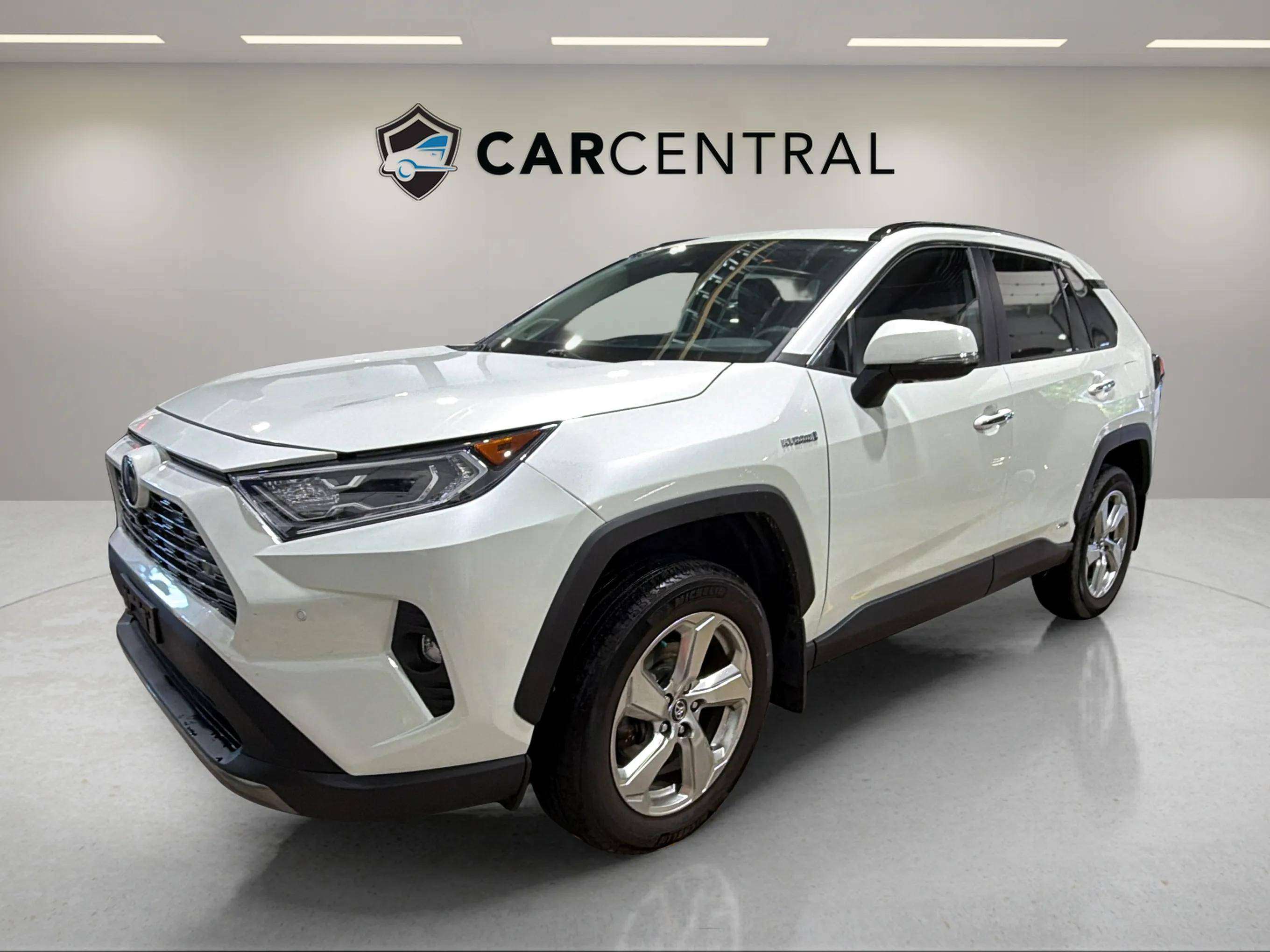 White 2021 Toyota RAV4 Hybrid SUV / Crossover All-Wheel Drive Continuously Variable Transmission