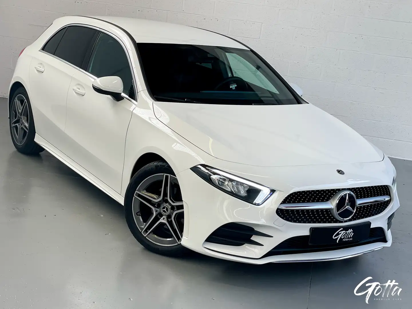 Mercedes-Benz A 180 136CH *** PACK AMG INT-EXT/ APPLE CAR-PLAY/ S.CHAU Beyaz - 2