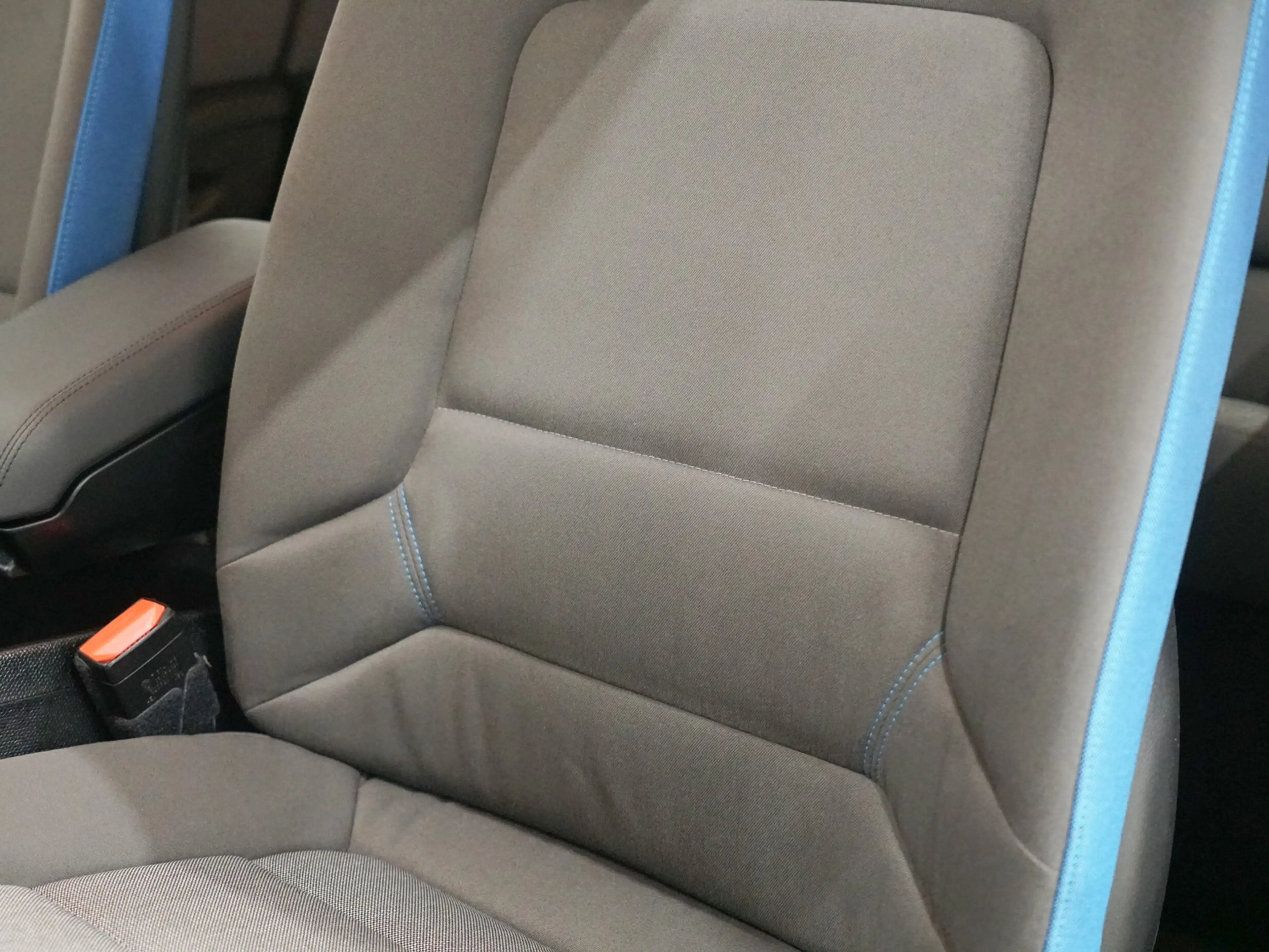 BMW i3 S 120Ah Stoelverwarming | 20" | Camera — photo 22