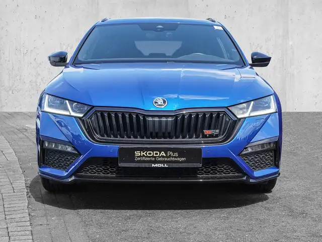 Skoda Octavia view 3