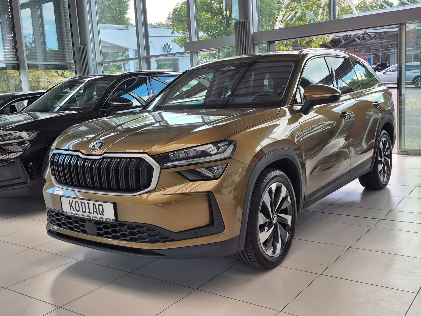 Skoda Kodiaq 2.0 TDI DSG 4x4 Selection *Navi, AHZ* Or - 1