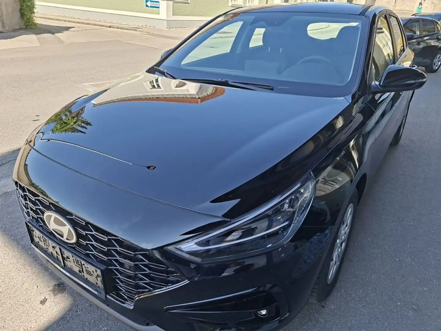 Hyundai i30 1,0 TGDI Smart Line Schwarz - 1
