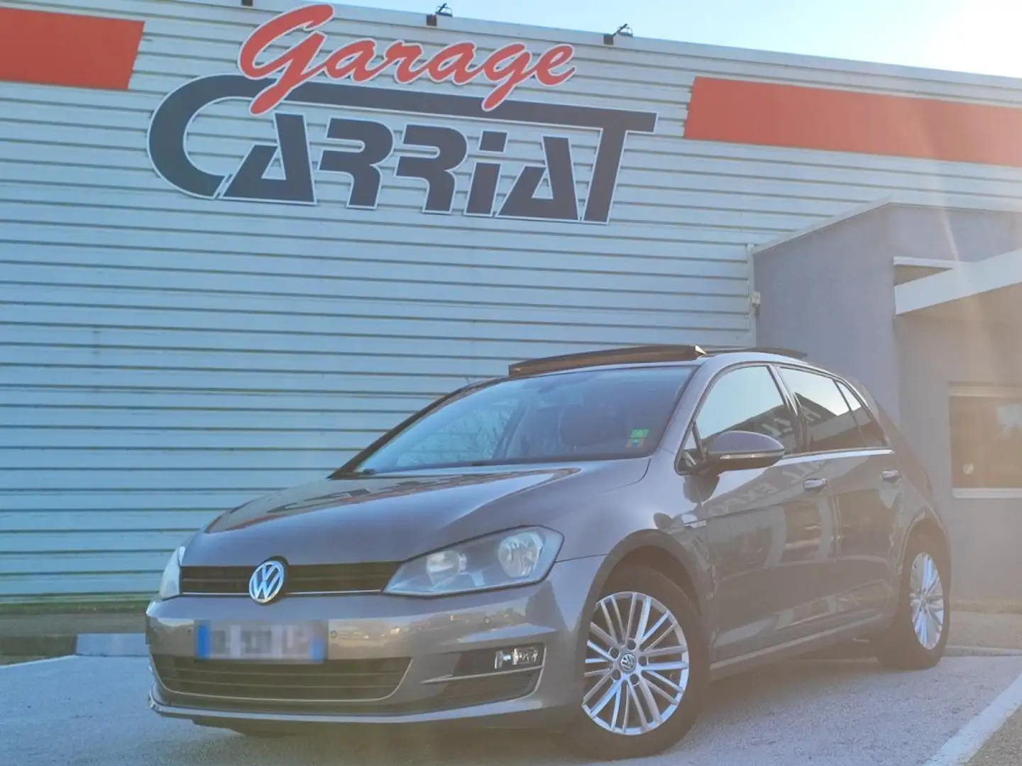 Volkswagen Golf CUP 105 CV 1.2 TSI Grau - 1