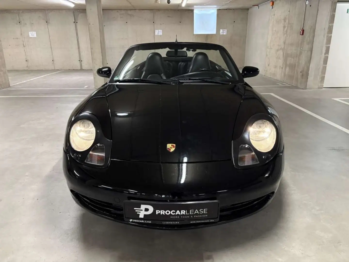 Porsche 996 CARRERA 4 CABRIOLET 3.4 FLAT6 / BVM Noir - 2