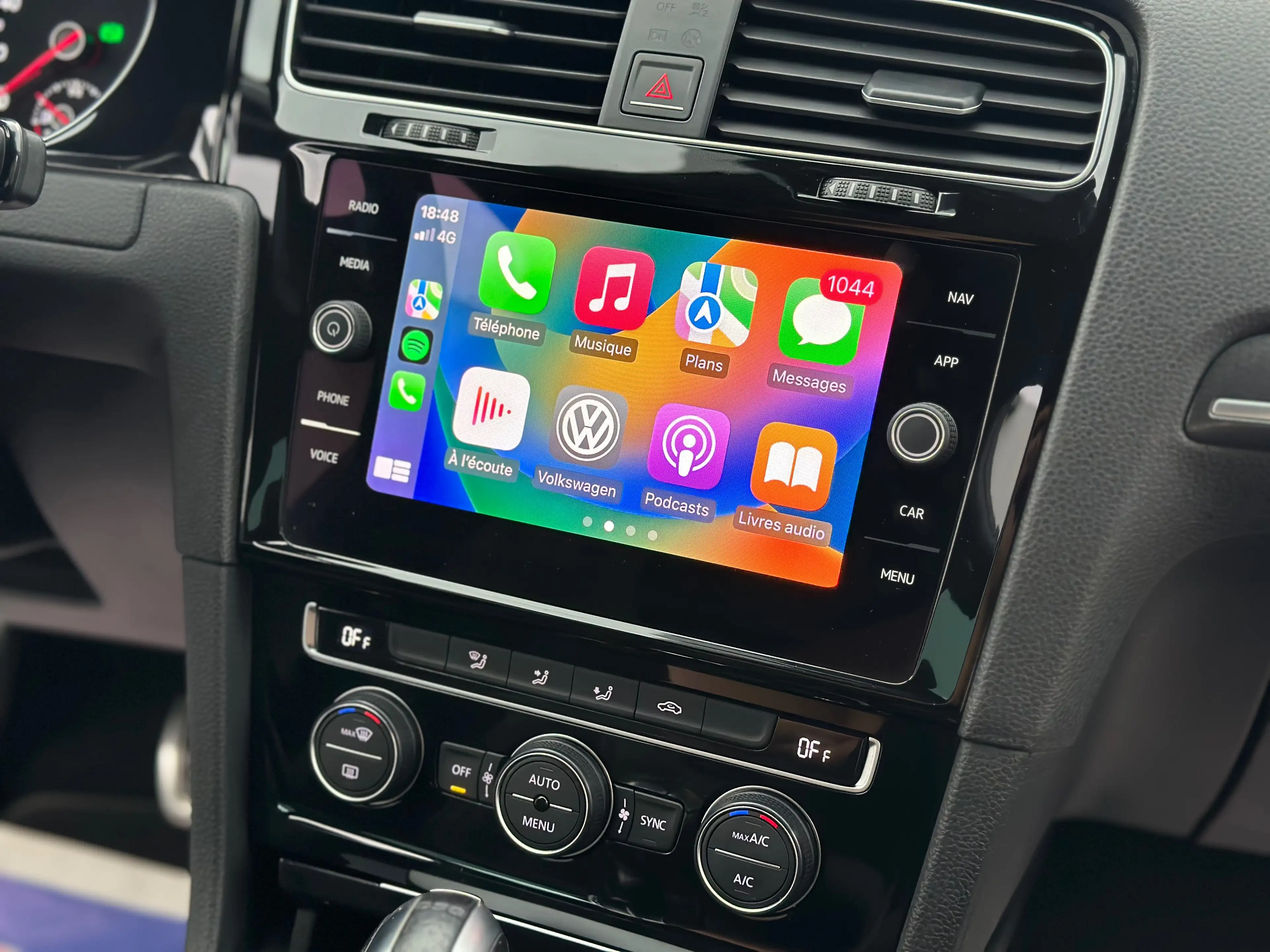 Volkswagen Golf GTD Golf 2.0 TDi DSG KEYLESS / FULL LED / CAPLAY — photo 9