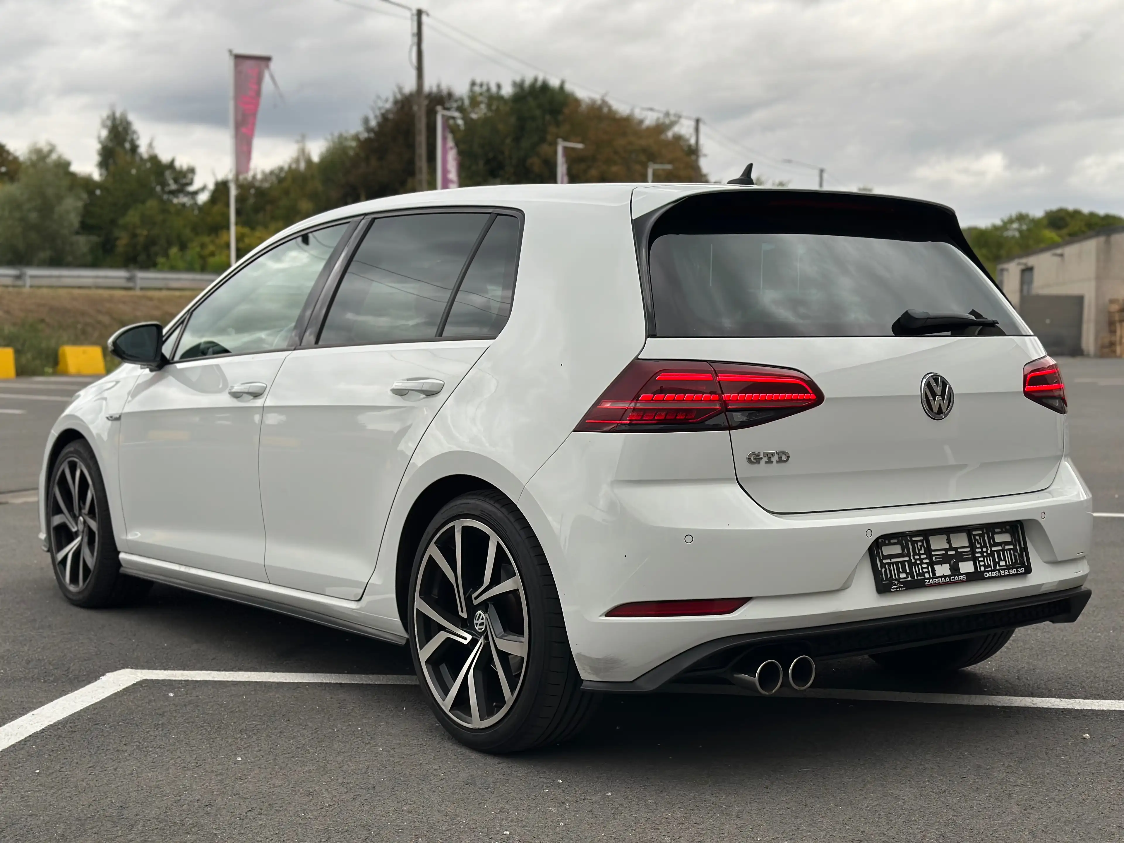 Volkswagen Golf GTD Golf 2.0 TDi DSG KEYLESS / FULL LED / CAPLAY — photo 5