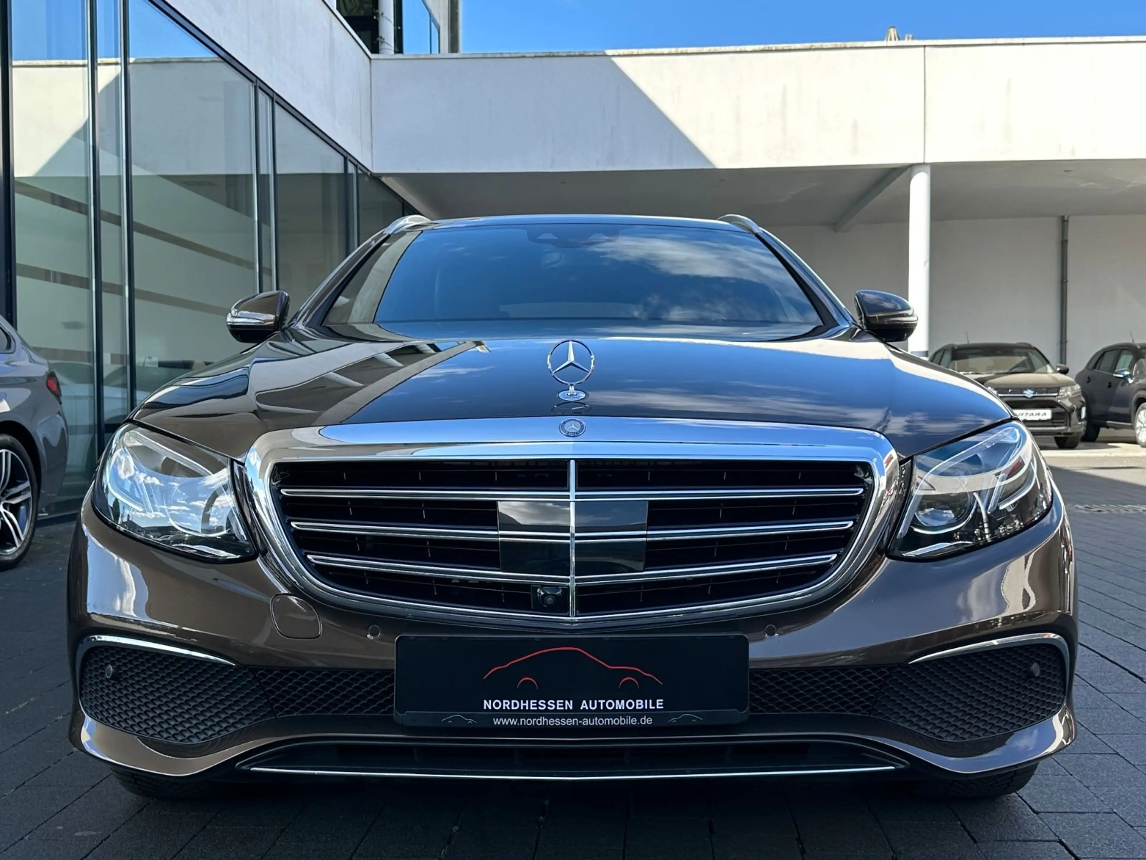 Mercedes-Benz E 350 d T Exclusive | Burmester | Widescreen — photo 5