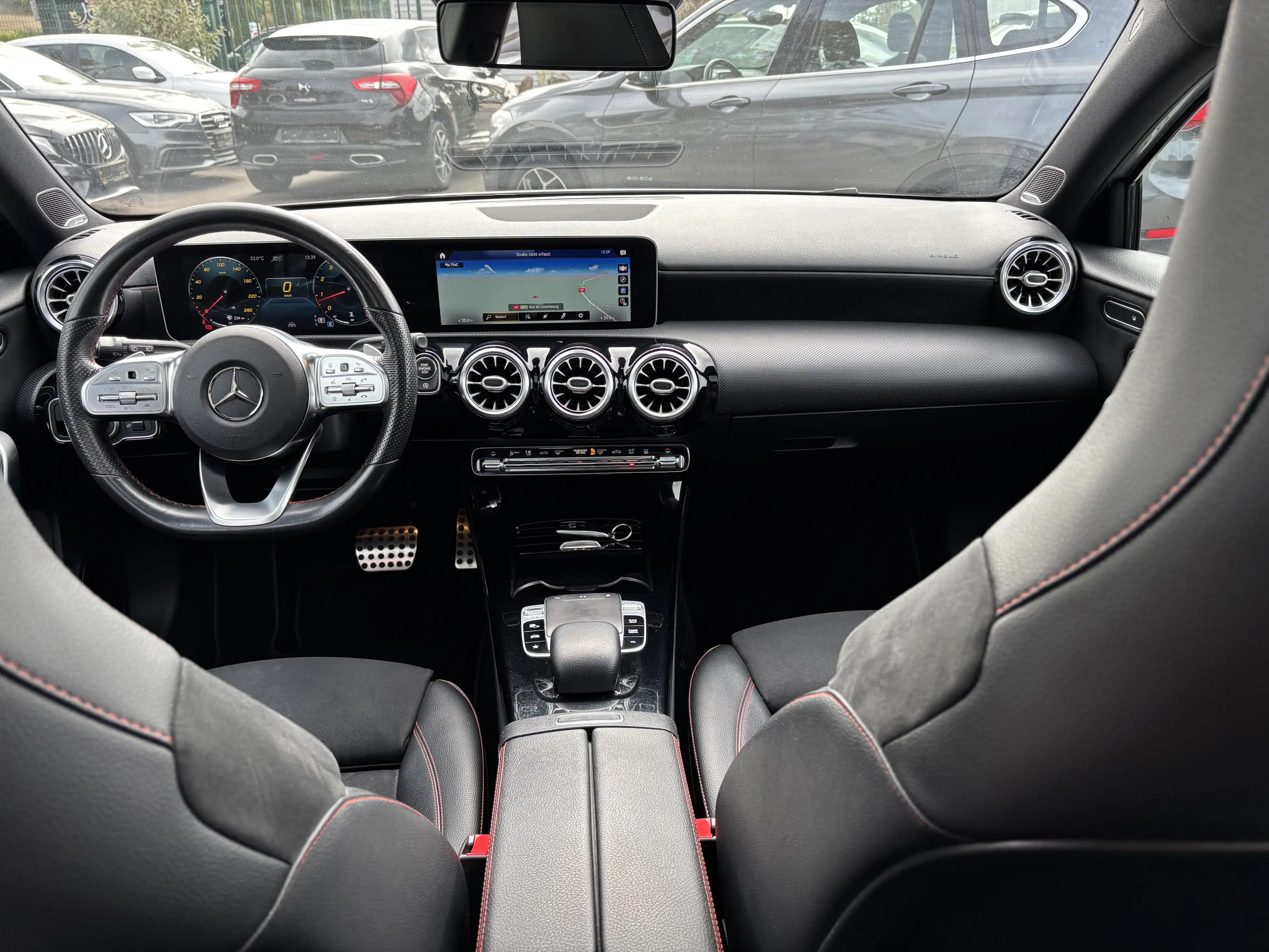 Mercedes-Benz A 250 A 250 4Matic 7G-DCT AMG Line — photo 8