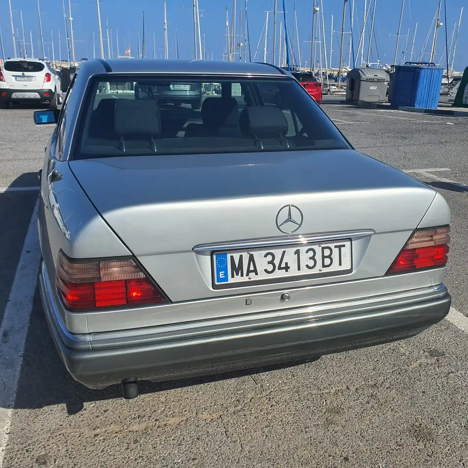 Mercedes-Benz 300 W124 E 300 diesel Elegance. OM606. AIRCO, foto 6