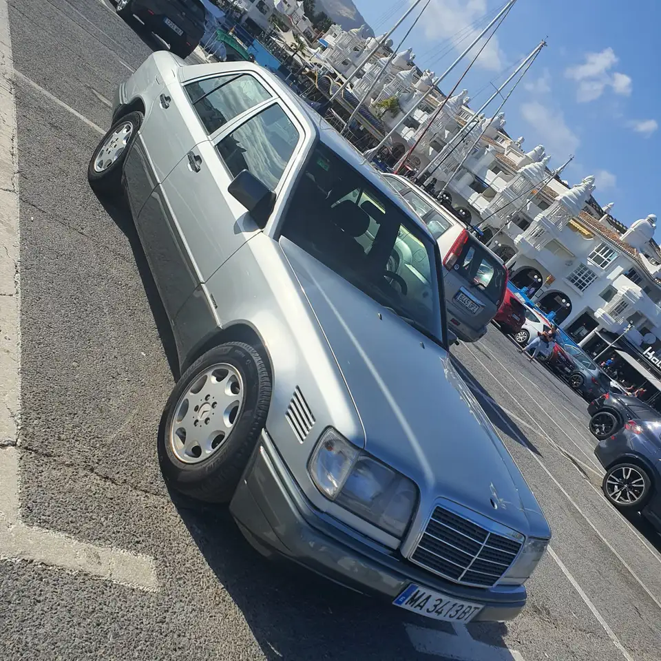 Mercedes-Benz 300 W124 E 300 diesel Elegance. OM606. AIRCO, foto 7