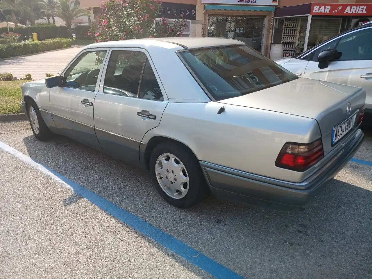 Mercedes-Benz 300 W124 E 300 diesel Elegance. OM606. AIRCO, foto 5