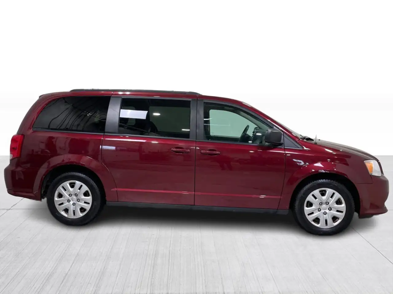 Dodge Grand Caravan снимка Dodge Grand Caravan