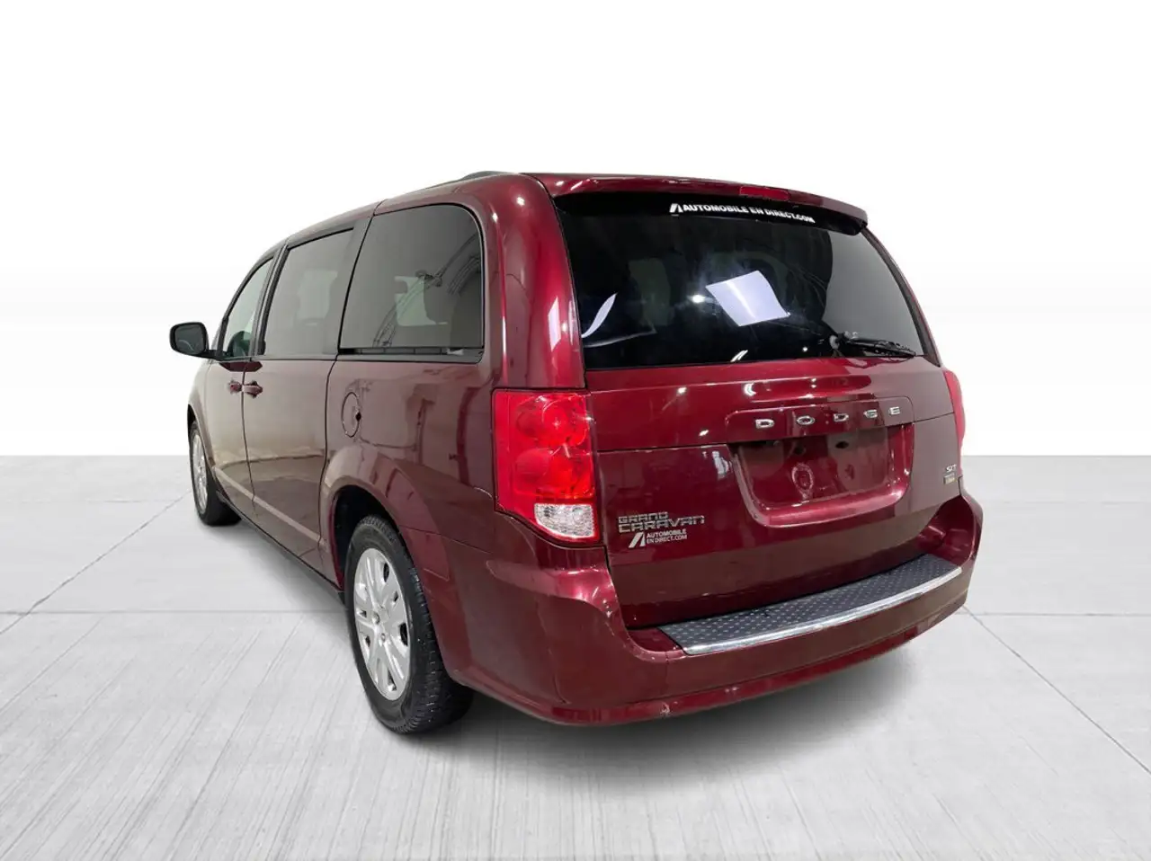 Dodge Grand Caravan снимка Dodge Grand Caravan