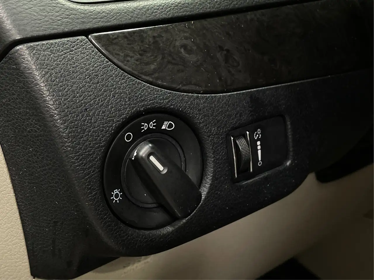 Dodge Grand Caravan снимка Dodge Grand Caravan