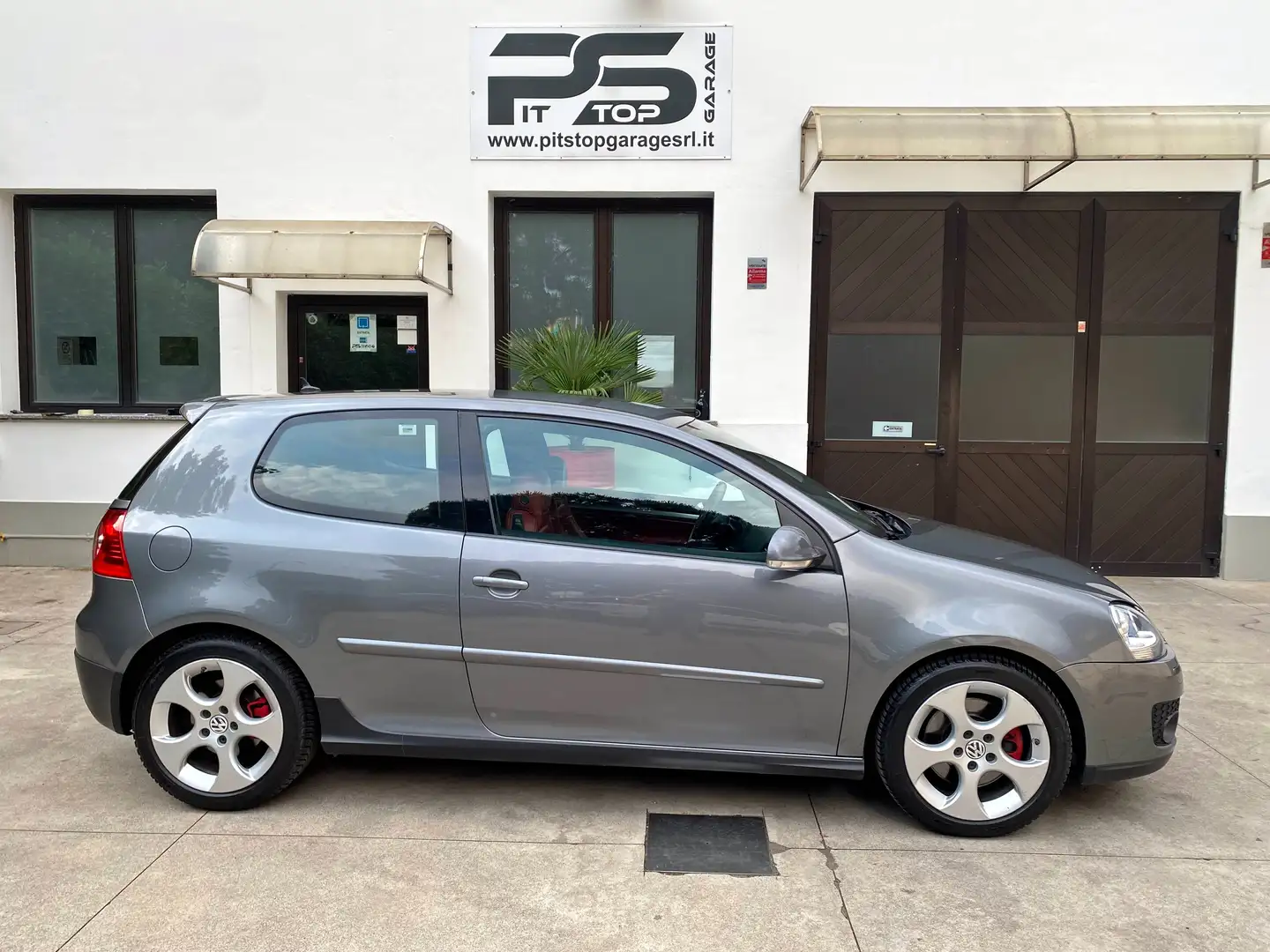 Volkswagen Golf GTI Golf 5 GTI 2.0 Turbo 200cv DSG 3 porte Grau - 1