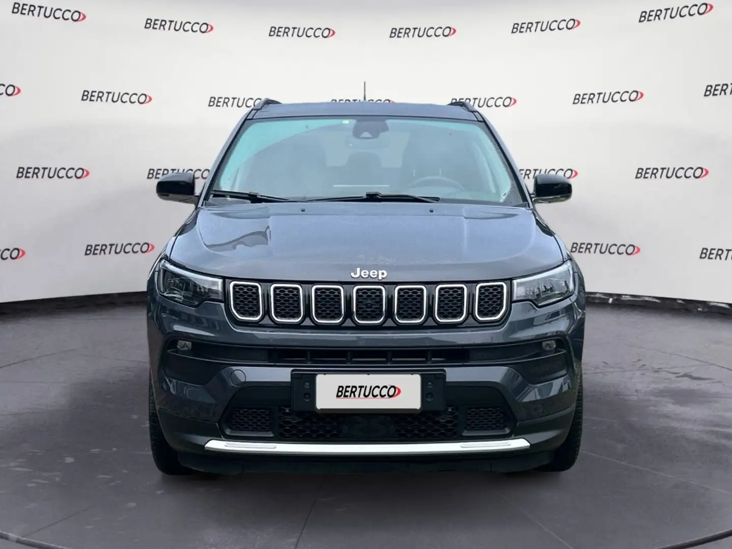 Jeep Compass Compass 1.3 Turbo T4 2WD Limited Gris - 2