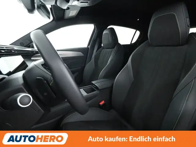 Peugeot 308 view 10