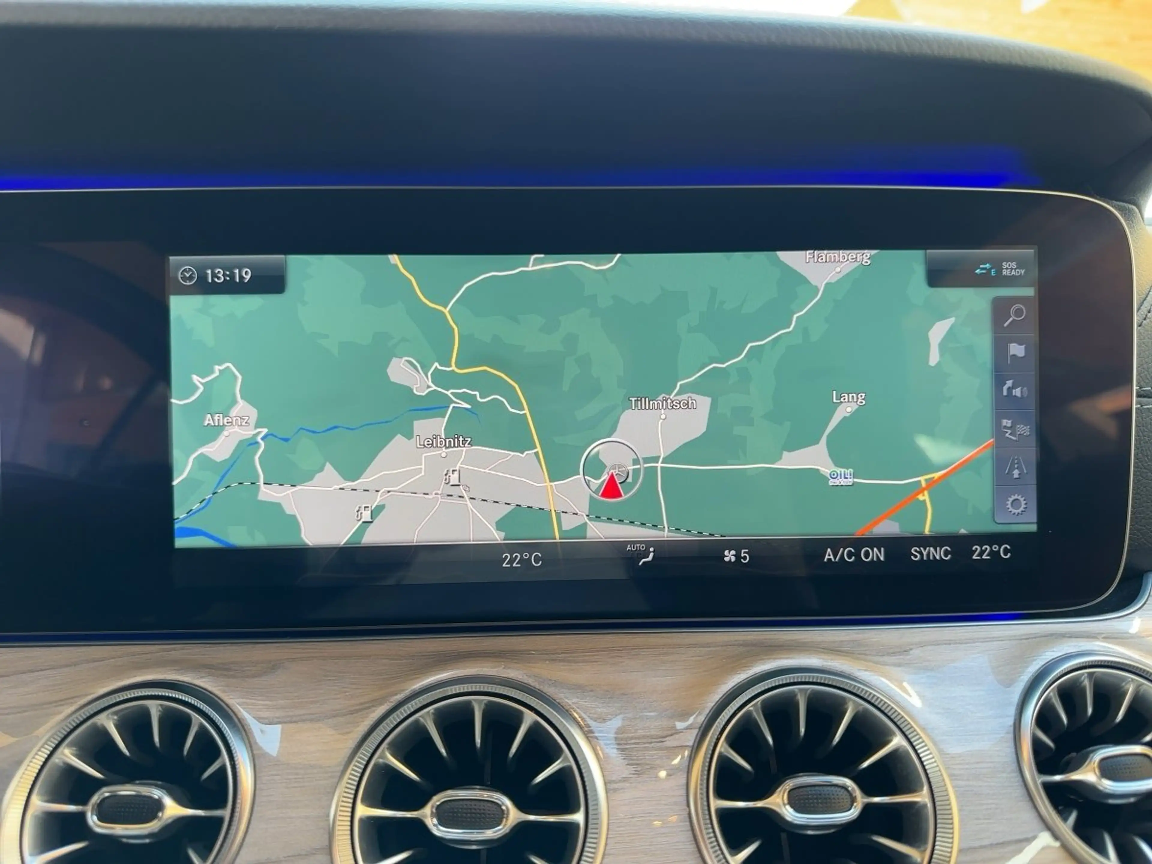 Mercedes-Benz E 220 d Cabriolet AMG-Line LED DISTR HeadUp Burme — photo 12