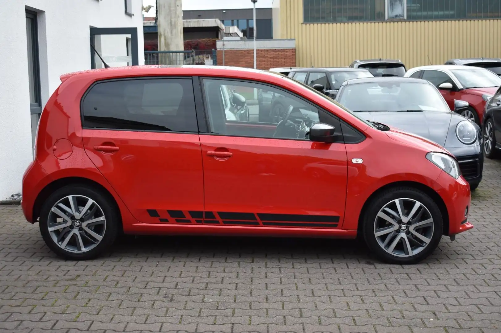 SEAT Mii FR-Line Automatik/GSD/Bluetooth/GJR/Beats Rot - 2