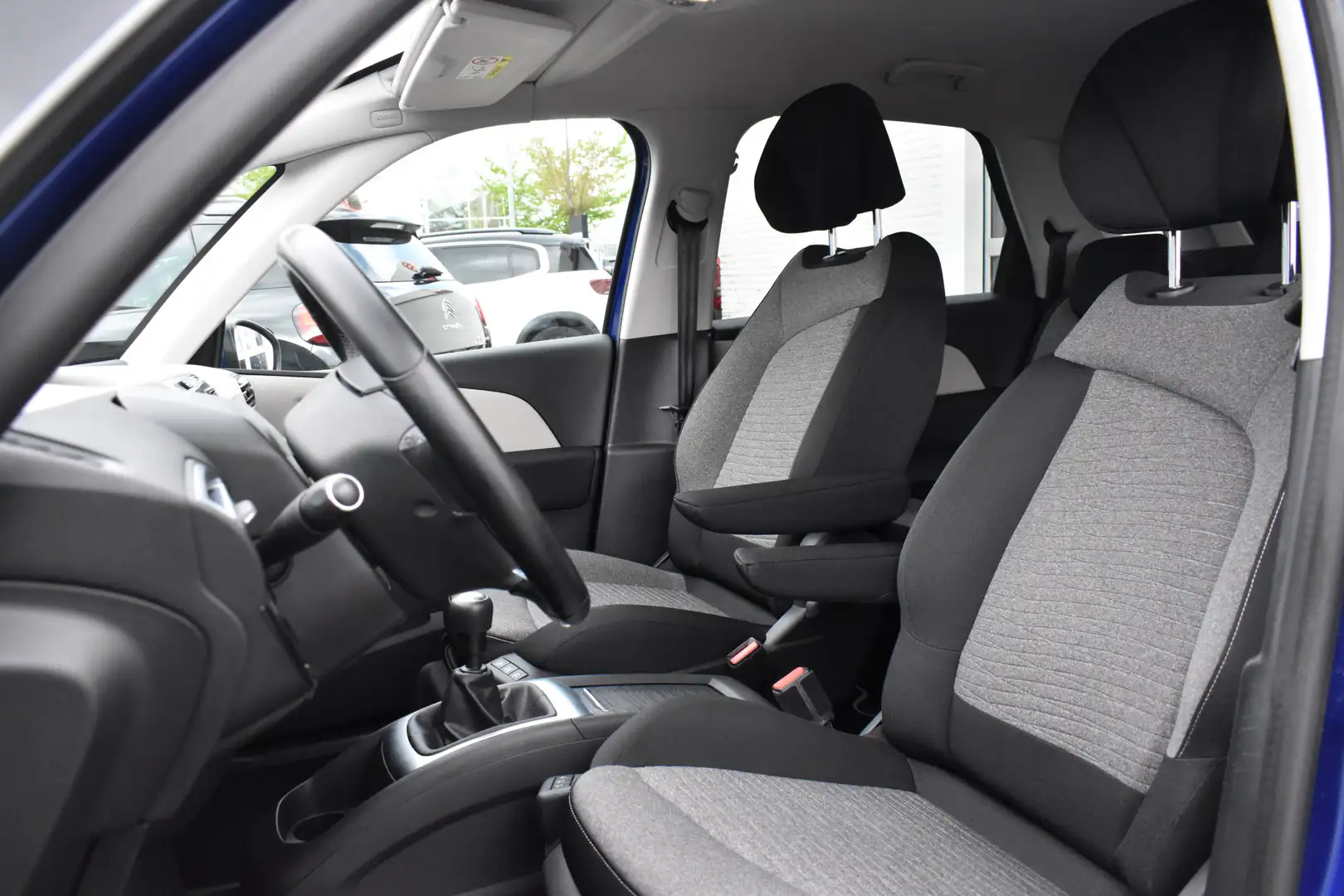 Citroen C4 Picasso PureTech 130 Shine Navi | Airco | Camera achter | Blauw - 2