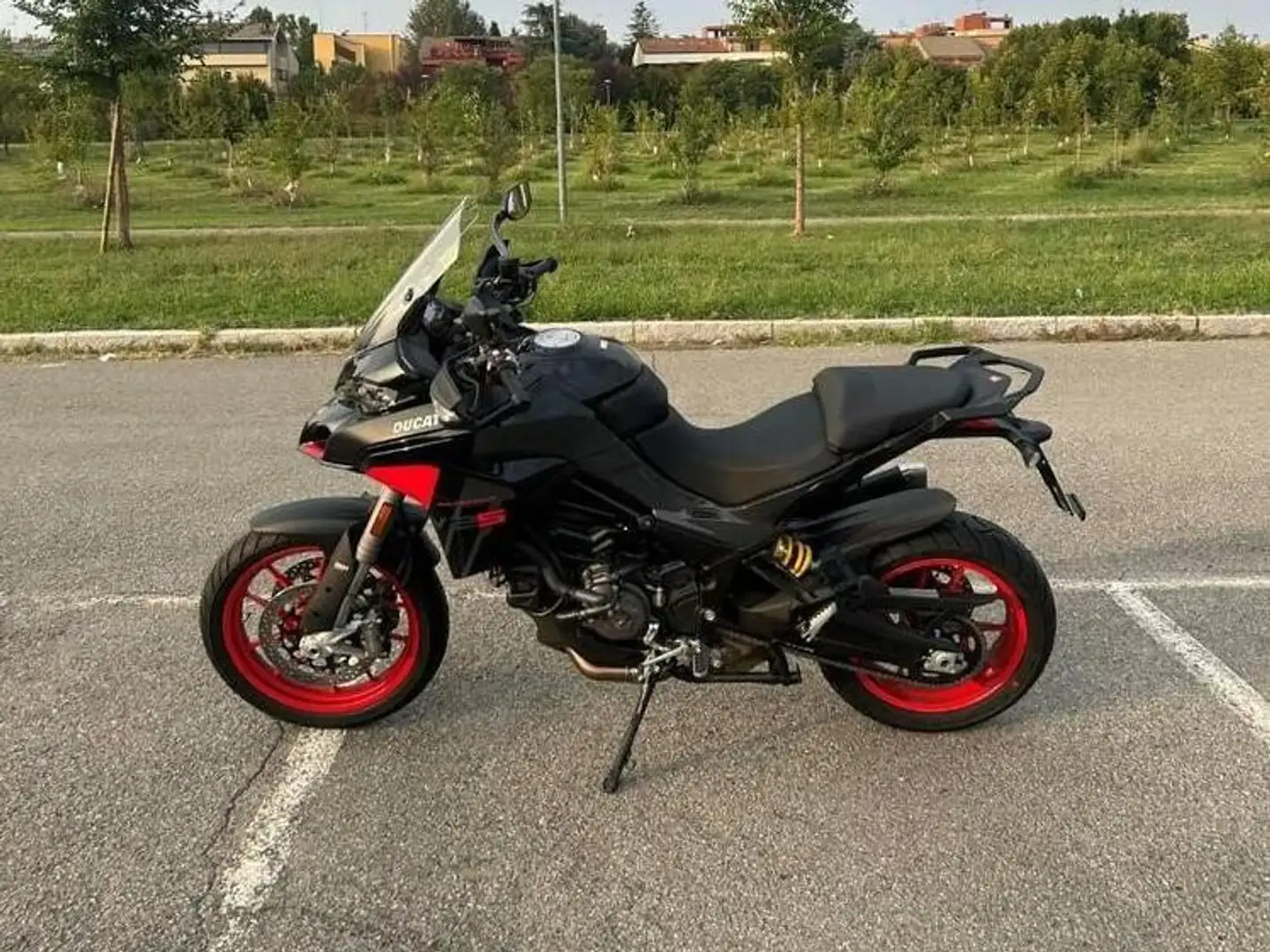 Ducati Multistrada 950 V2 S Nero - 2