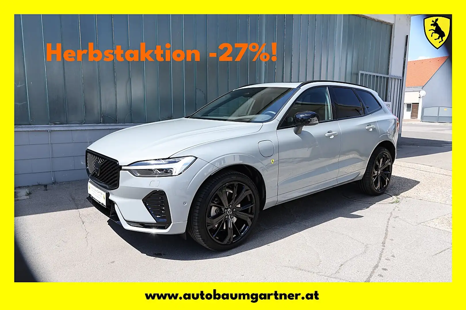 Volvo XC60 T6 AWD Plug-In Hybrid Plus Black Edition Schieb... Grau - 1