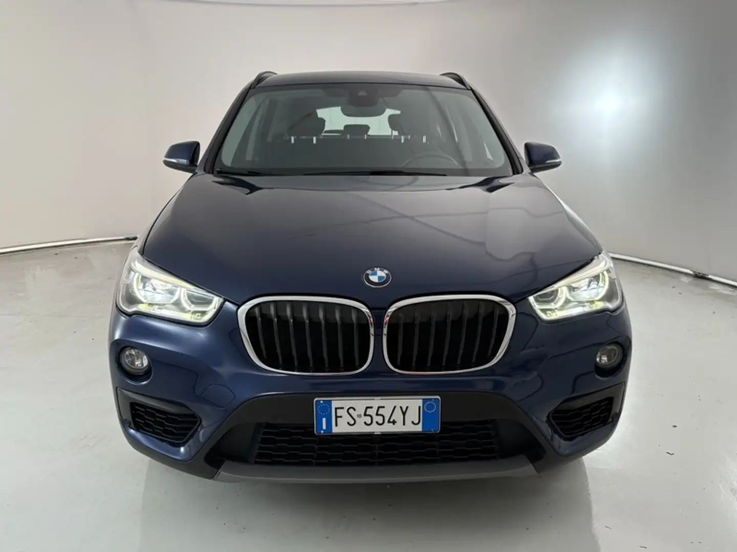 BMW X1 sdrive18d Advantage auto Blu/Azzurro - 2