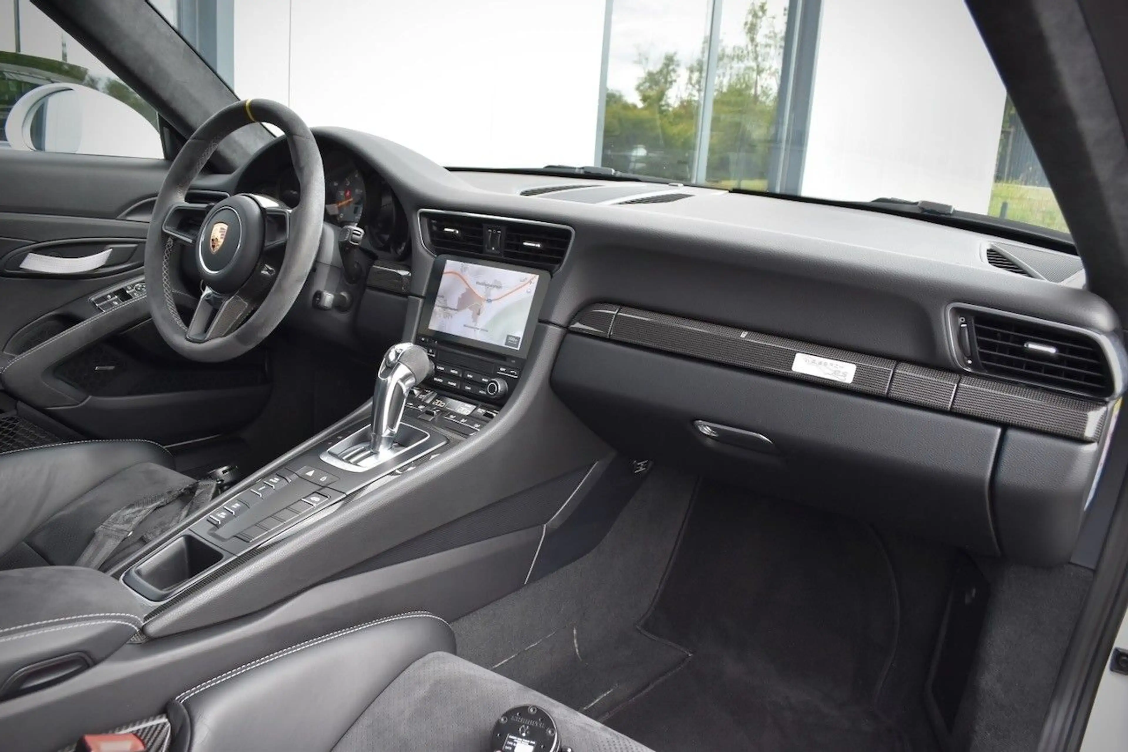 Porsche 911 GT3 RS BOSE NAVI CLUBSPORT WEISSACH PCCB — photo 12