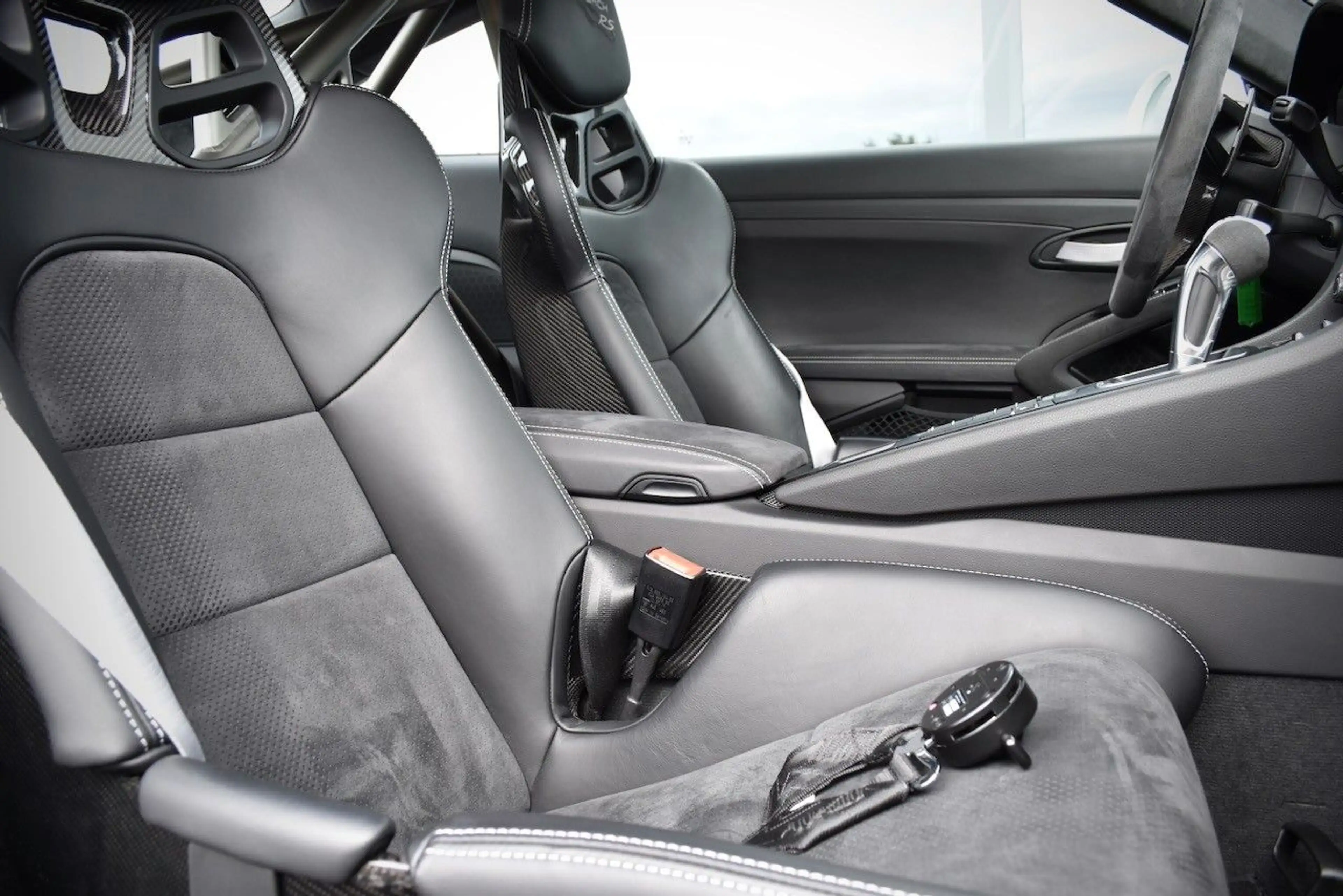 Porsche 911 GT3 RS BOSE NAVI CLUBSPORT WEISSACH PCCB — photo 4