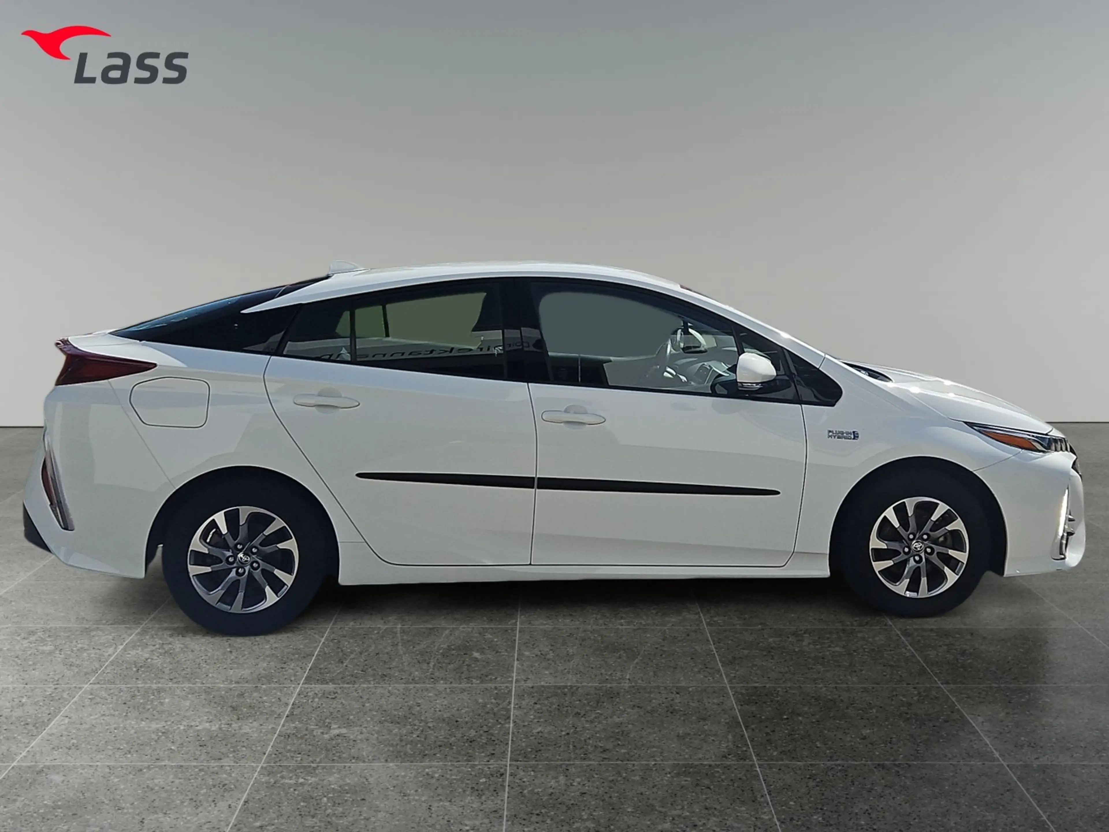 Toyota Prius PLUG-IN HYBRID Alu Spurhalte, Navigation — photo 7
