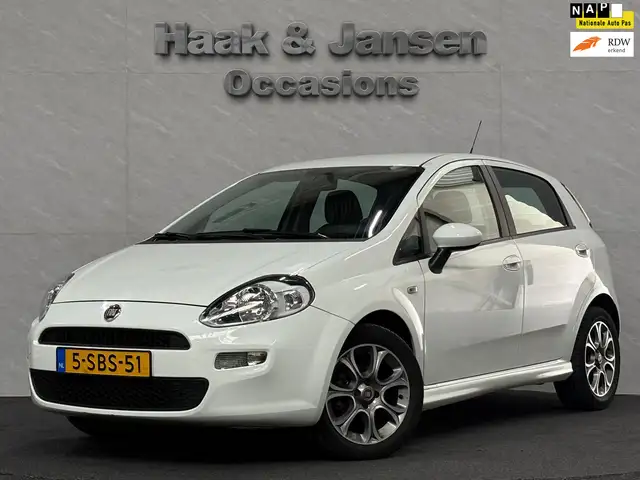 Fiat Punto Evo 0.9 TwinAir Pop Cruisecontrol Airco Trekhaak