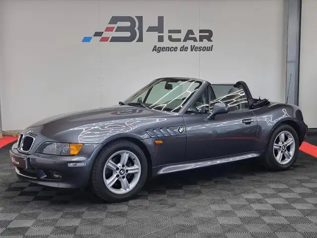 BMW Z3 1.9i BVM5 ROADSTER - 118 cv / Historique d\u0027entretien complet / Bluetooth / Sièges électriques