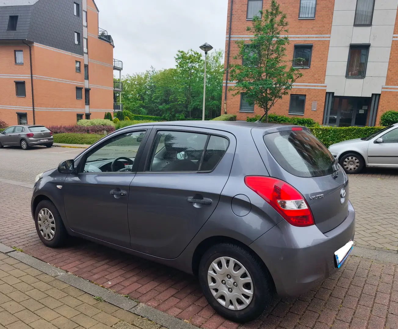 Hyundai i20 i20 1.2i Comfort 'Fleet Me Up' Grijs - 2