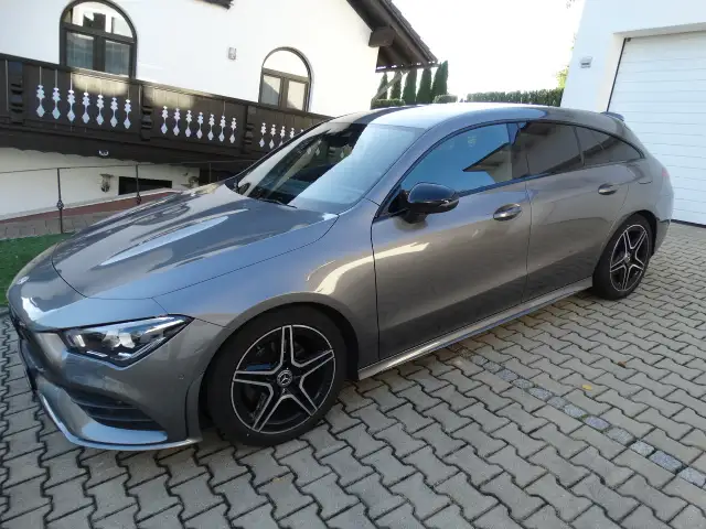 Mercedes-Benz CLA 200 CLA 200 (118.687) AMG line