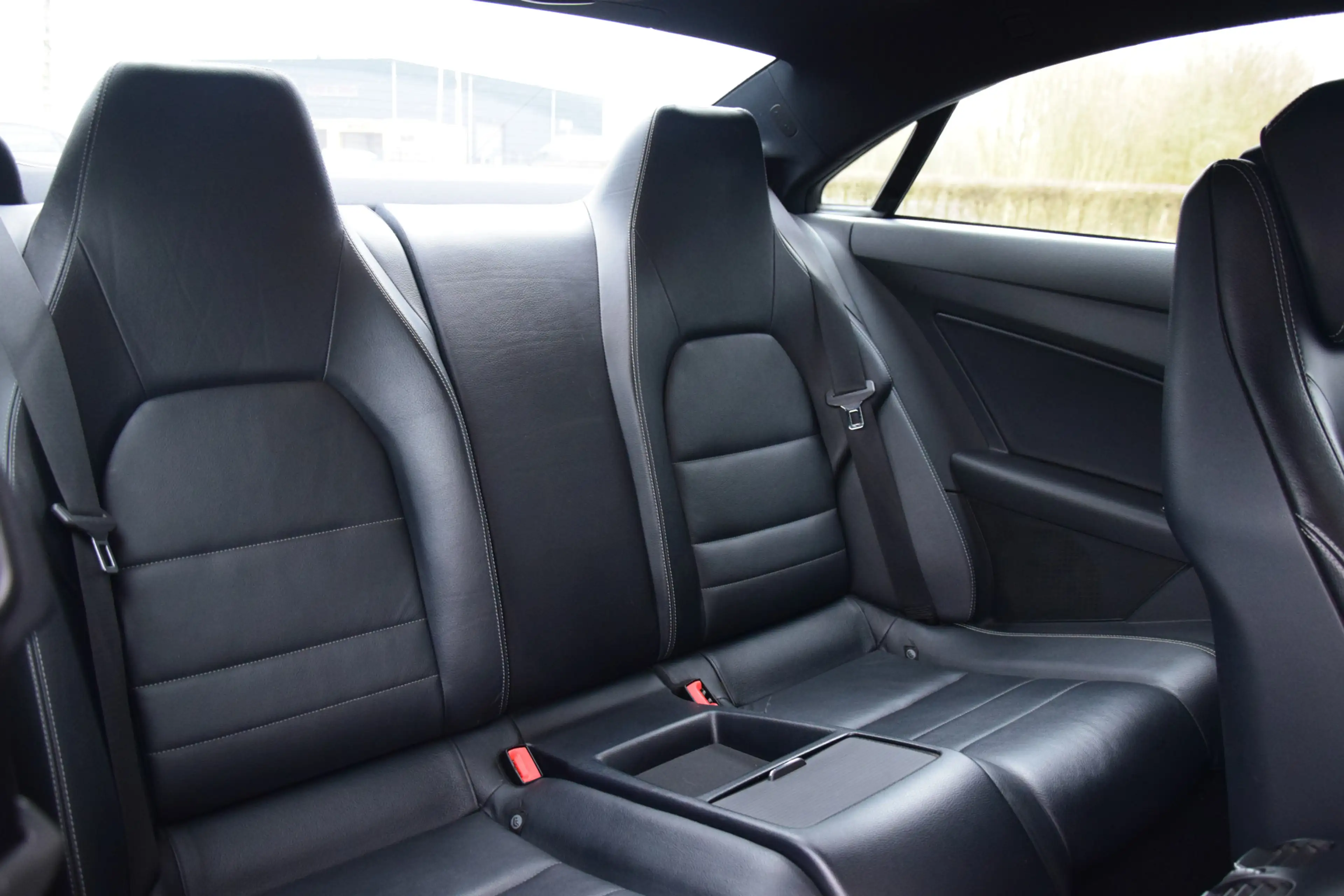 Mercedes-Benz E 250 Coupé CGI Elegance Bi-Xenon Leer/Verwarmd Navi Pdc — photo 13