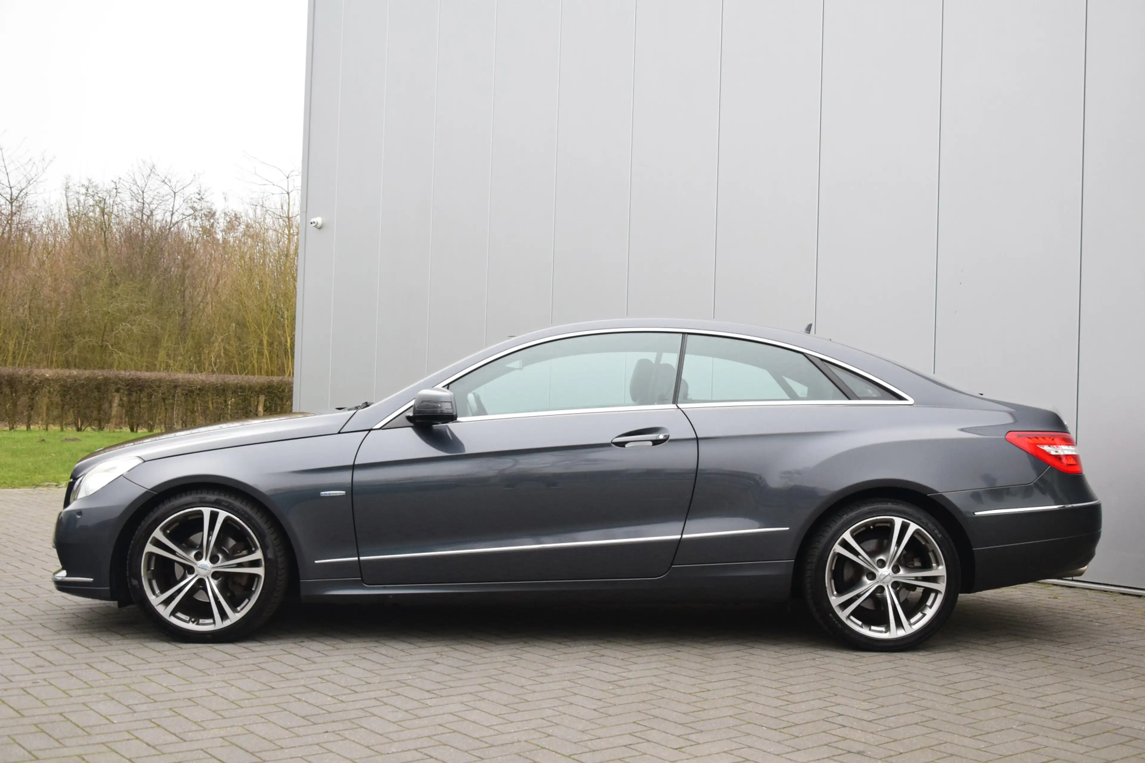 Mercedes-Benz E 250 Coupé CGI Elegance Bi-Xenon Leer/Verwarmd Navi Pdc — photo 6