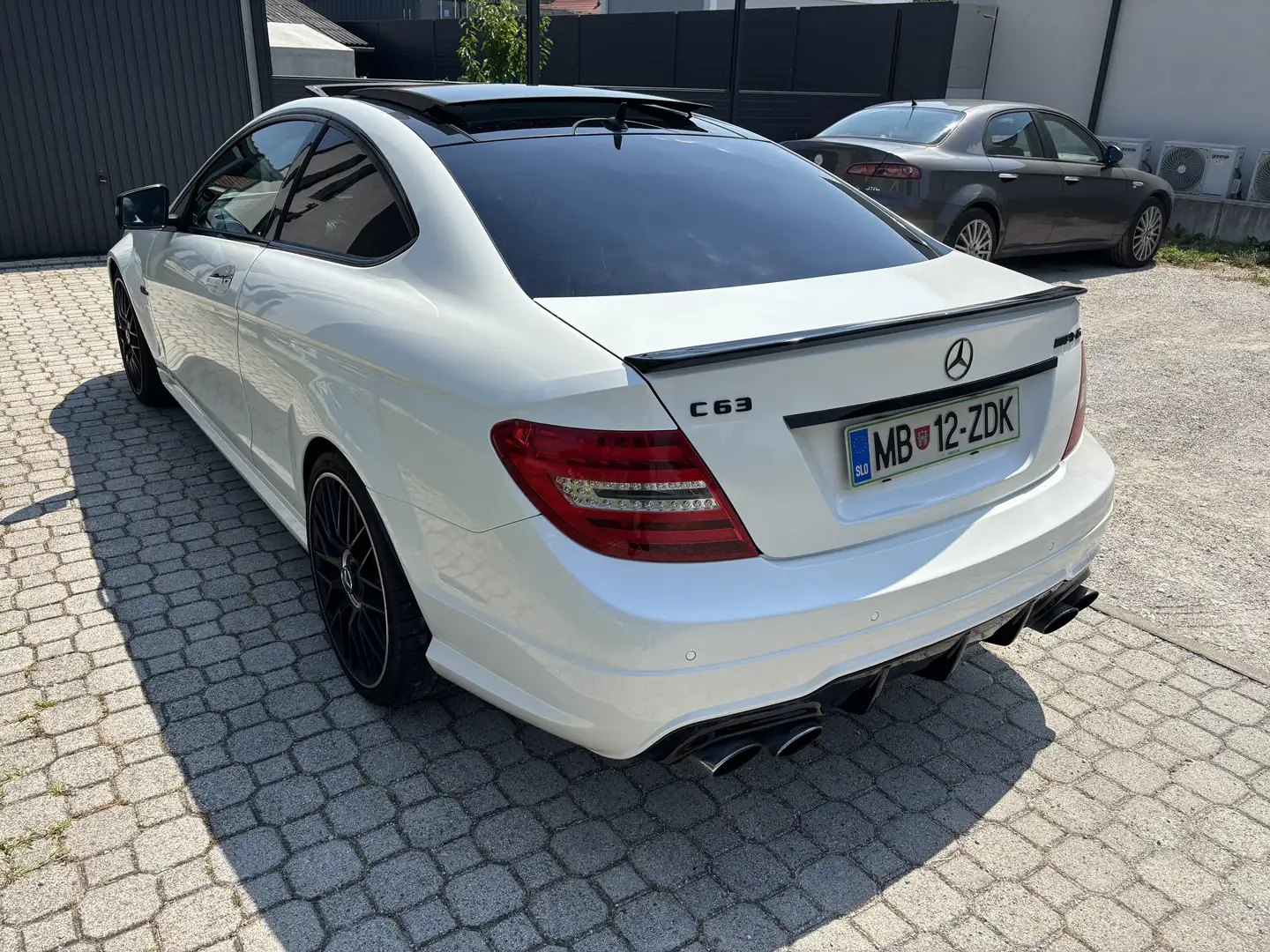 Mercedes-Benz C 63 AMG Coupe SPEEDSHIFT MCT - 1