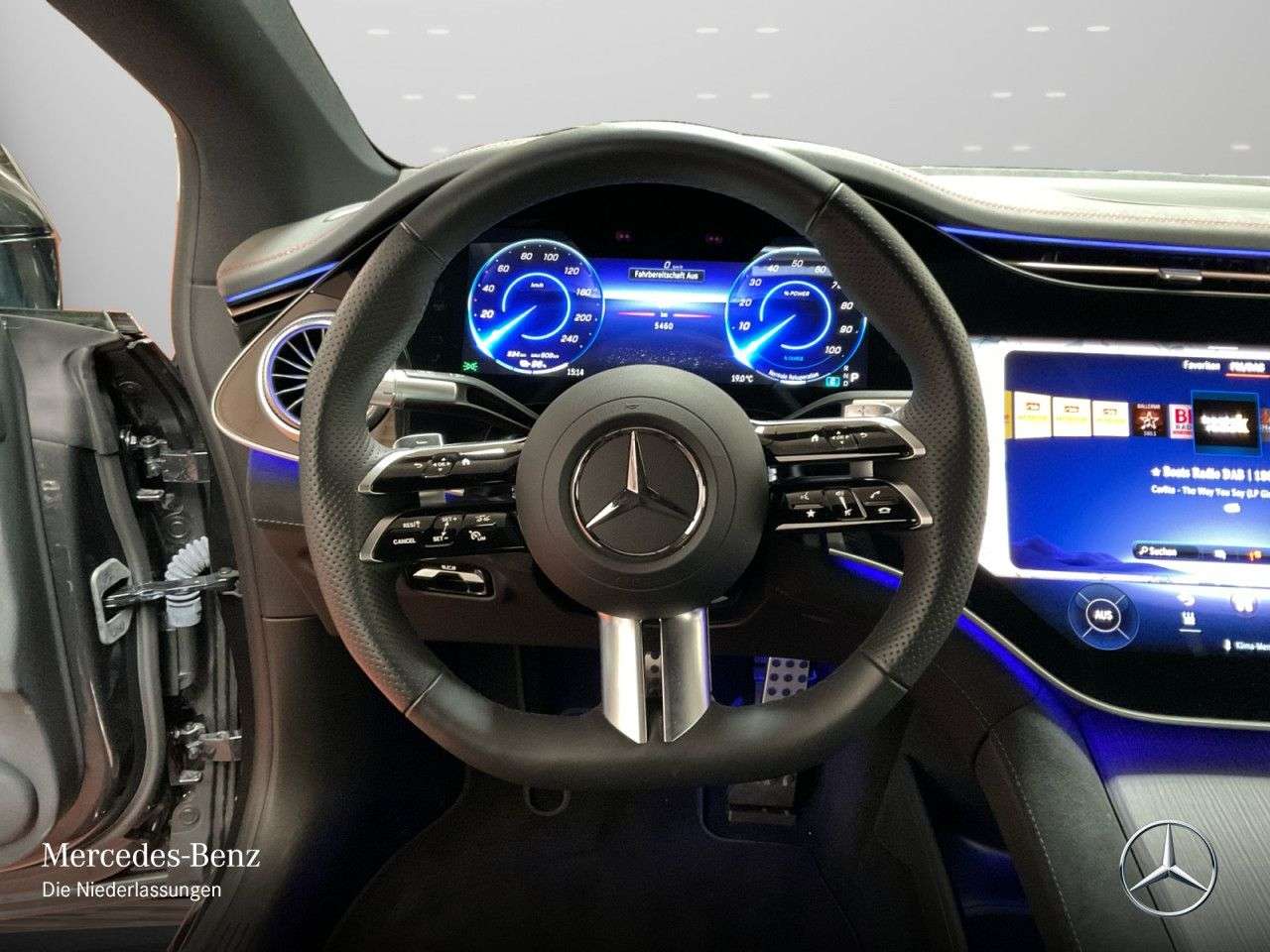 Mercedes-Benz EQS