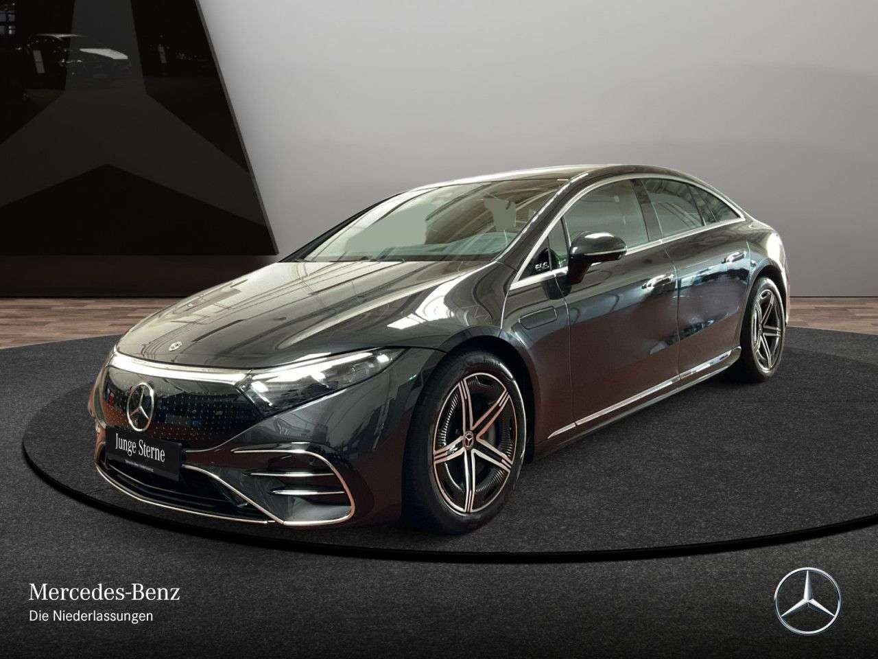 Mercedes-Benz EQS