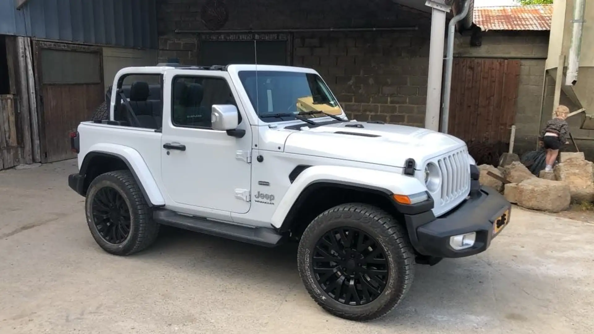 Jeep Wrangler 2.2 MultiJet II OVERLAND - 1