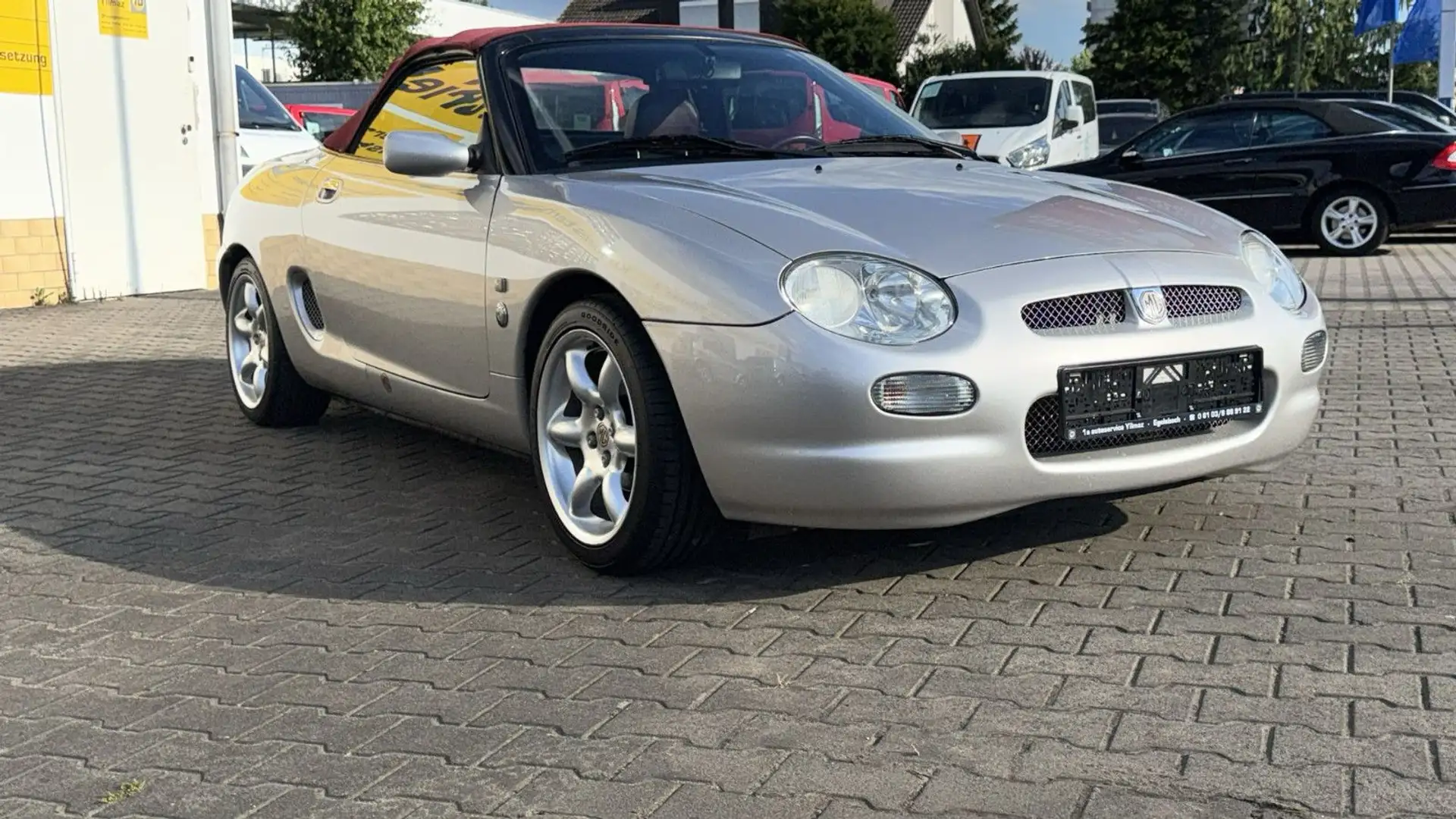 MG MGF 1.8i 88 kW Srebrny - 1