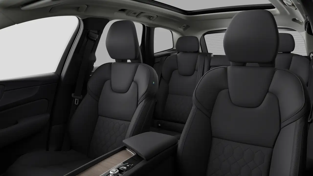Volvo XC60 снимка Volvo XC60