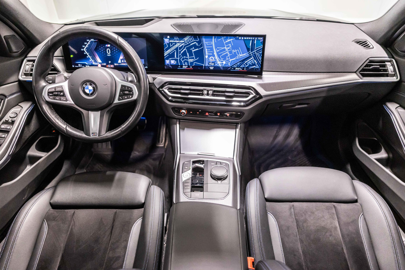 BMW 320 320i Touring M Sport | TOWB| PANO — photo 8