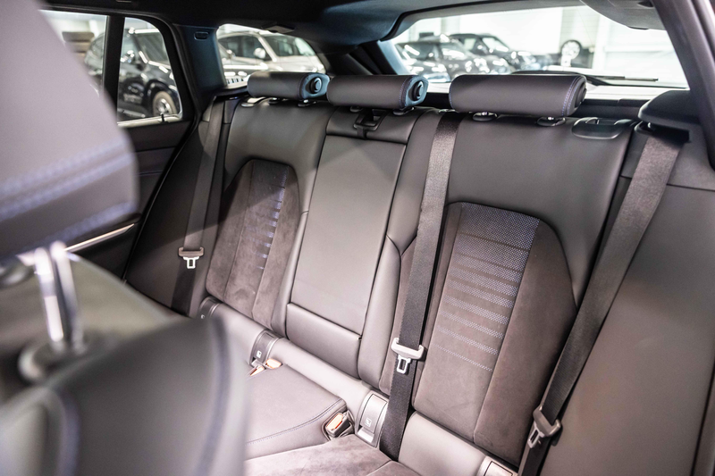 BMW 320 320i Touring M Sport | TOWB| PANO — photo 15