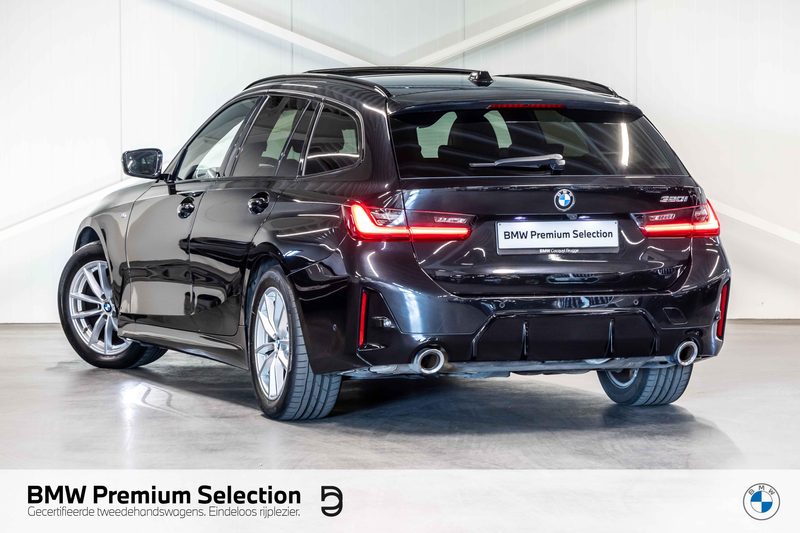 BMW 320 320i Touring M Sport | TOWB| PANO — photo 5