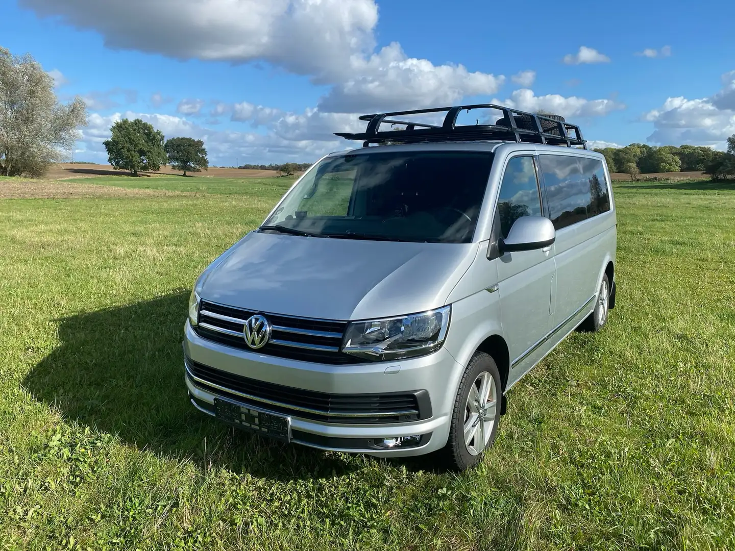 Volkswagen T6 Caravelle Caravelle Comfortline lang Camper Van Gris - 1