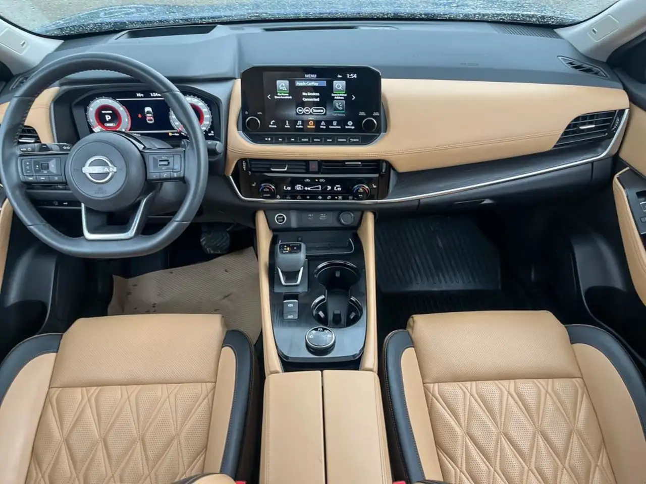 Nissan Rogue снимка Nissan Rogue