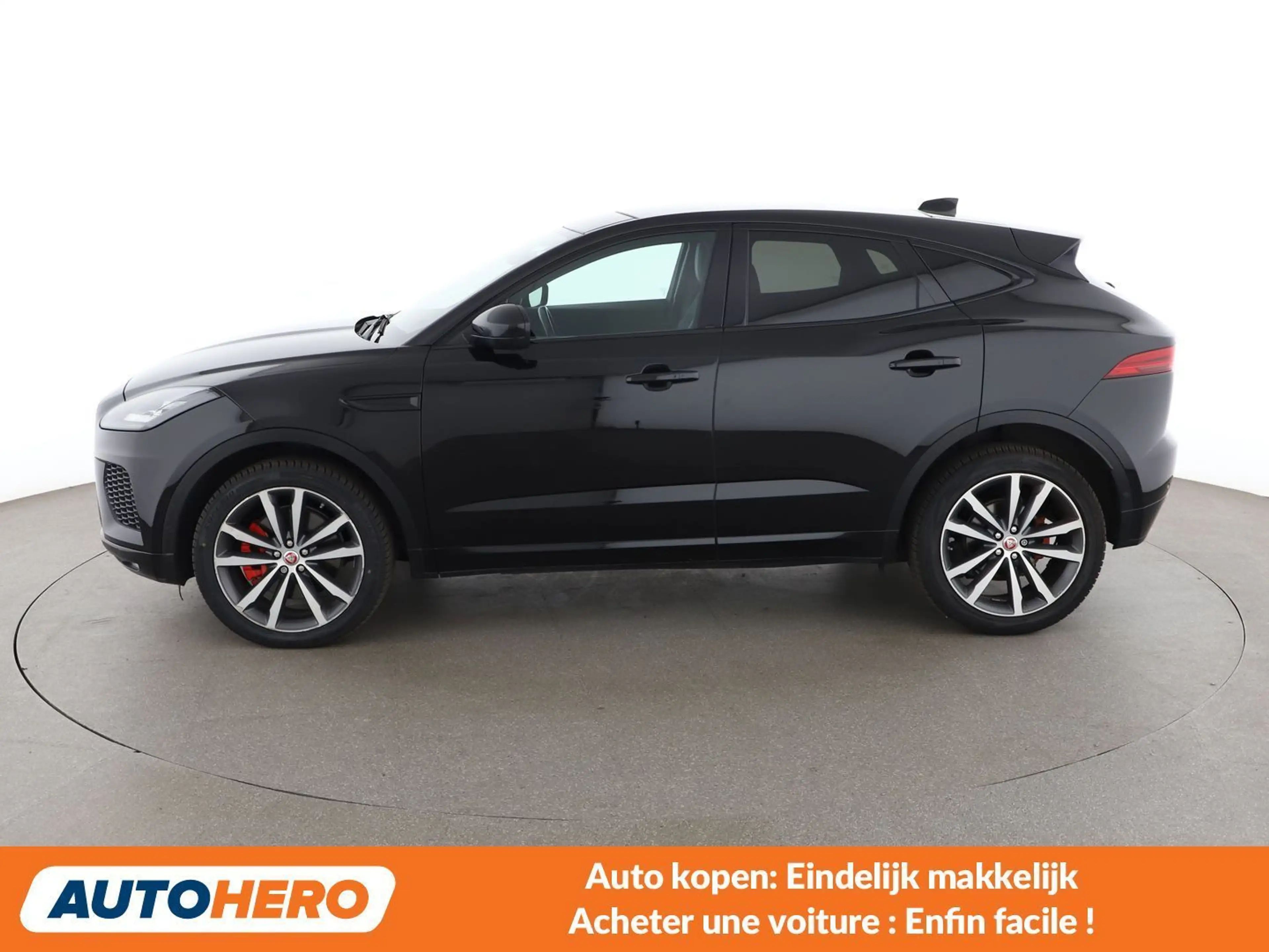 Jaguar E-Pace P300 R-Dynamic HSE AWD — photo 3
